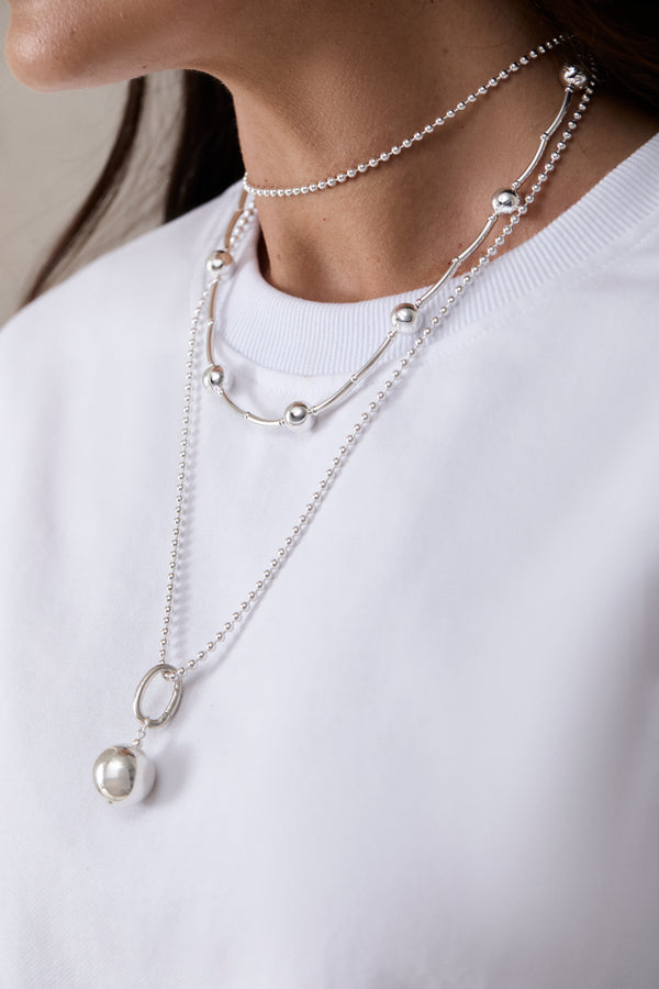 Klas Curves Silver Necklace on model