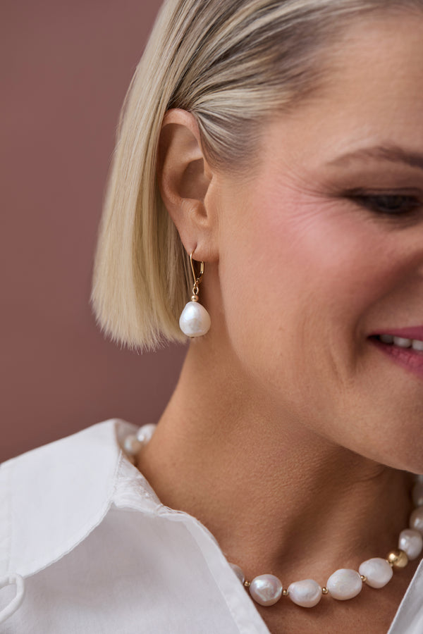 Klas Lux Bold Pearl Earrings and Necklace on model